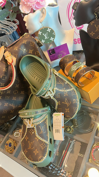 RESESPEEZES DIVA OLIVE ARMY GREEN CROCS